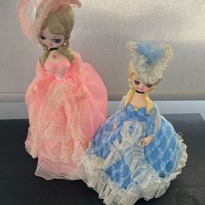 Vintage Free-Standing Dolls